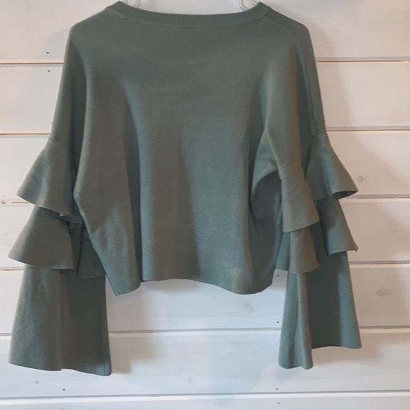 Sweater - Picture 2 of 3